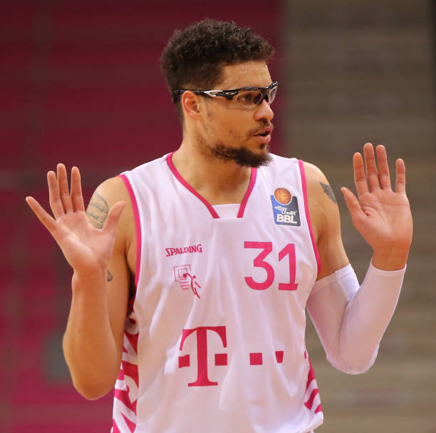 球队动态与 球队动态与