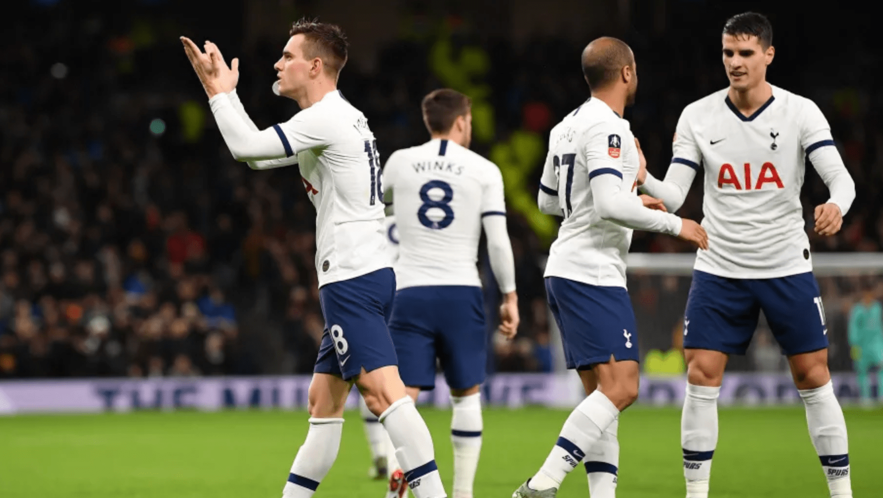 在转会备受 在转会备受