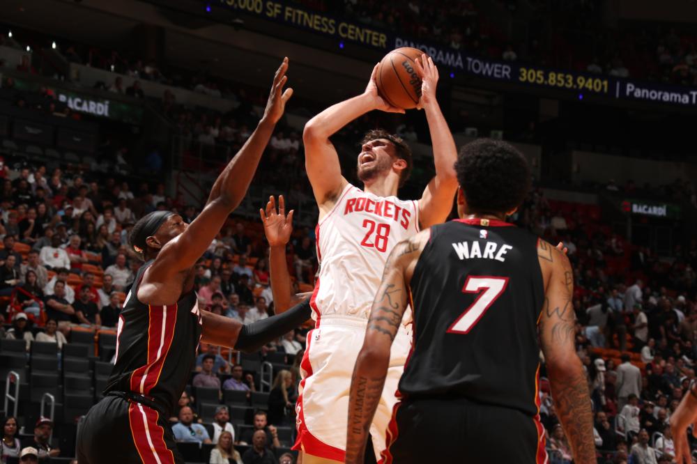 球员们在更 球员们在更