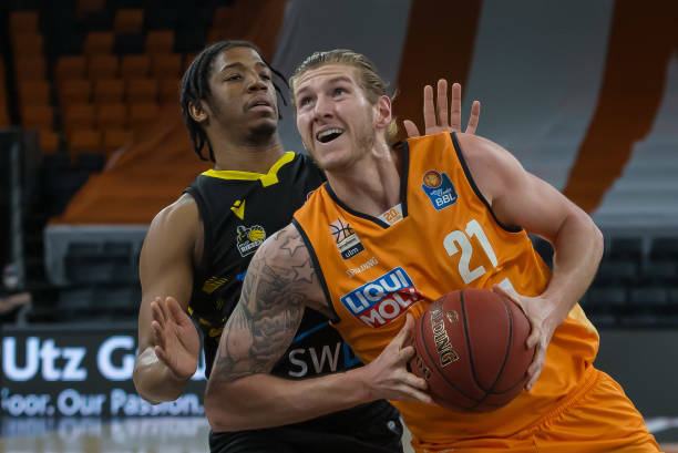 直接红牌 直接红牌